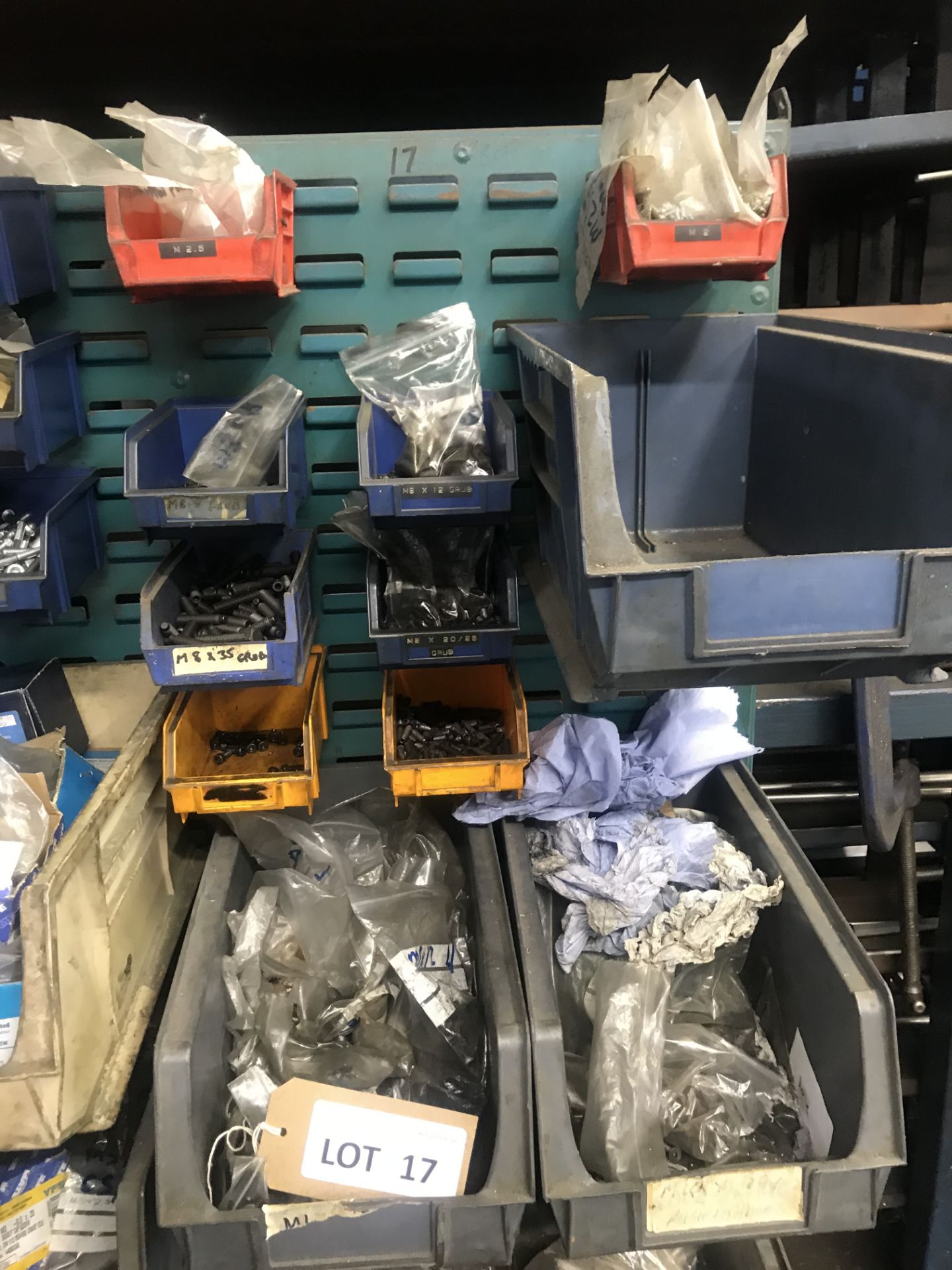 Two racks and contents of fixings, various, as lotted - Image 18 of 18