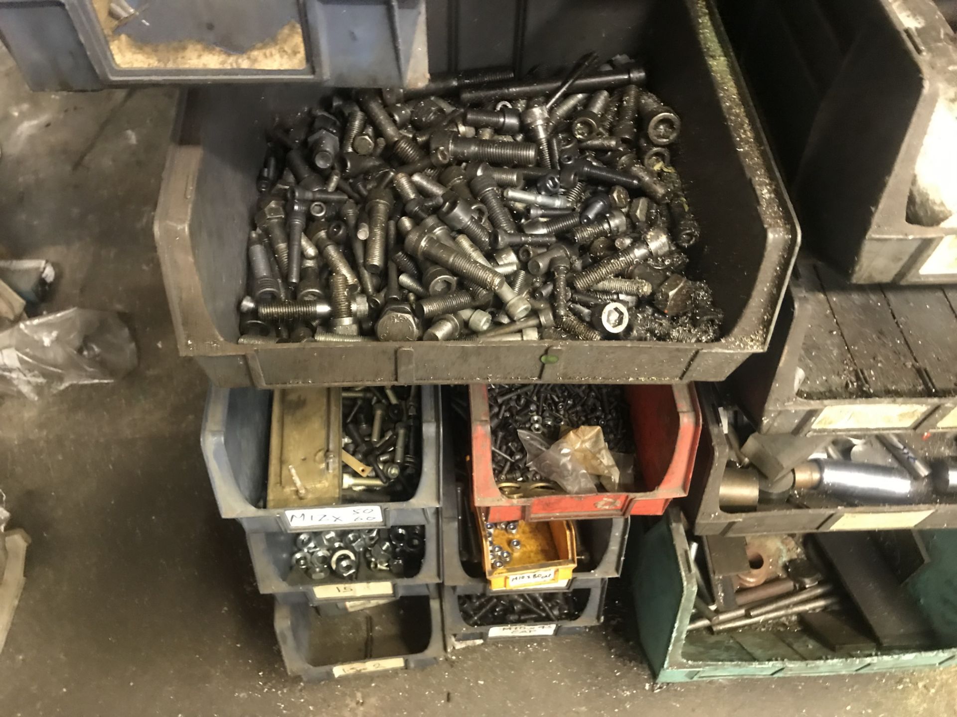 Two racks and contents of fixings, various, as lotted - Image 15 of 18