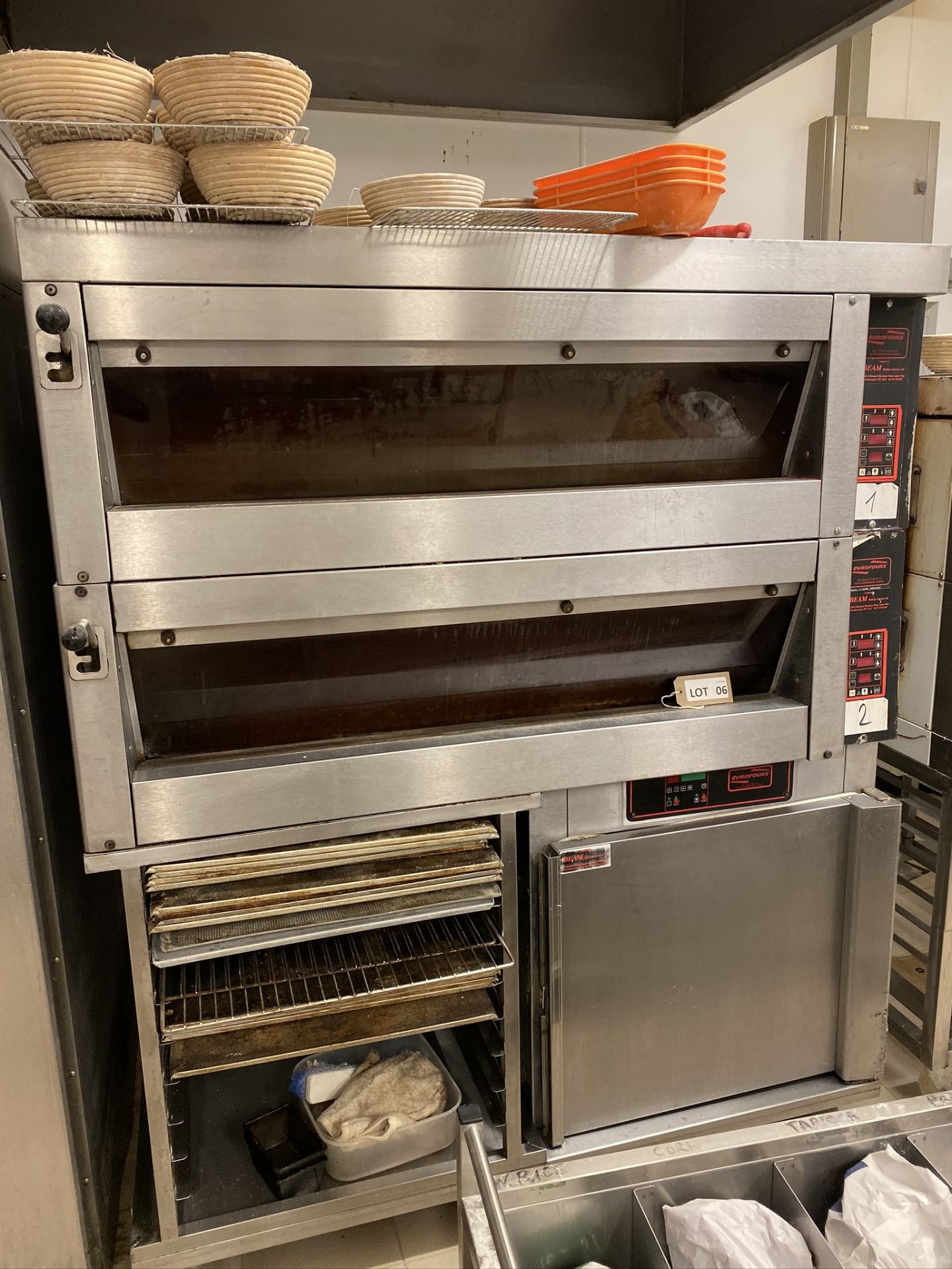 Eurofours PF stainless steel commercial twin deck oven, Serial No: PF18AGO26