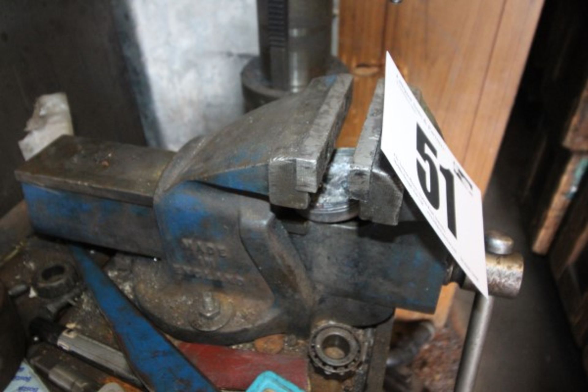 5INCH BENCH VICE