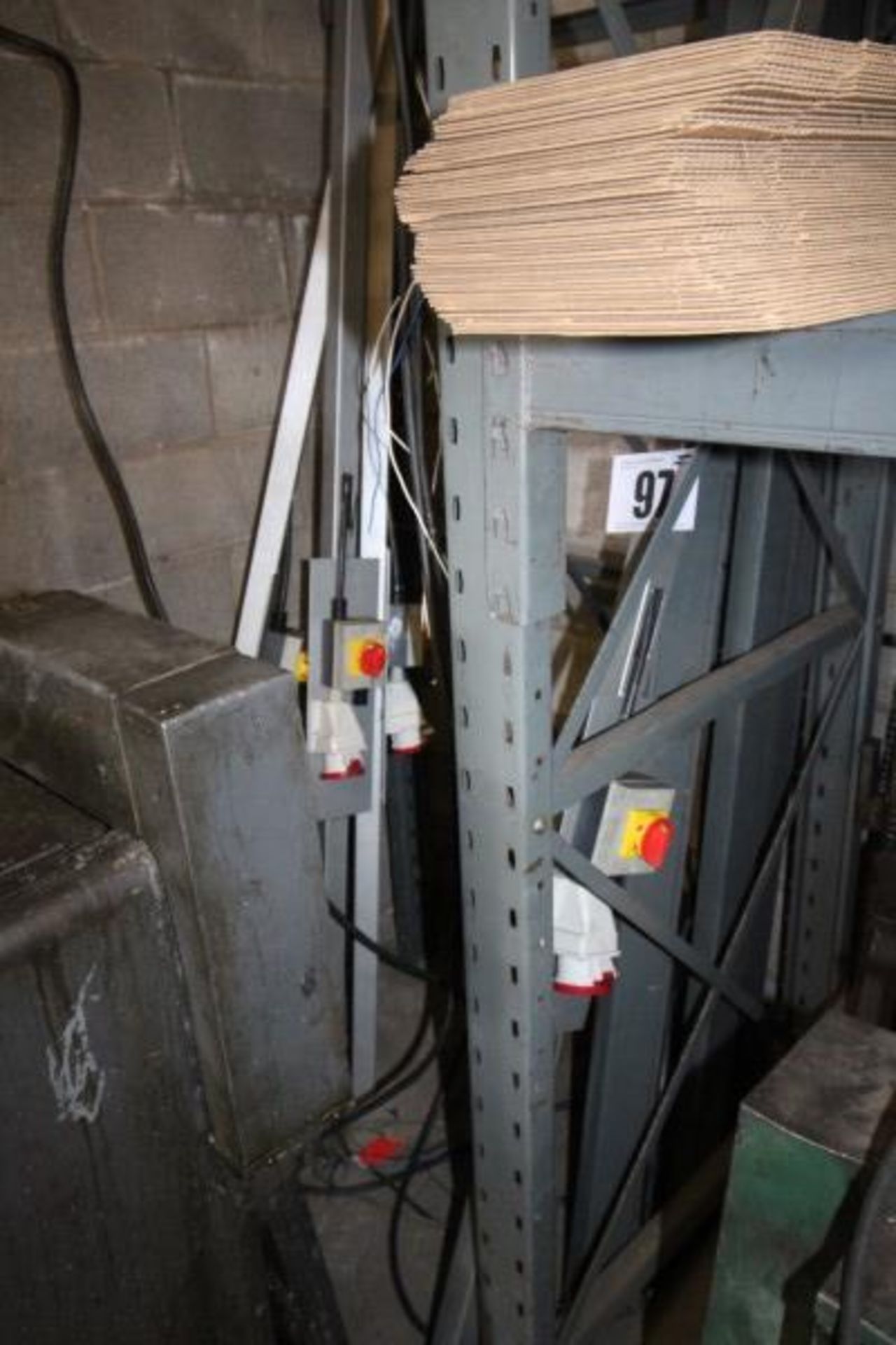 IN CORNER OF ROOM, 6 CABLE CONDUITS WITH CONNECTORS FOR MACHINERY INSTALLATION, COMPLETE WITH 3-