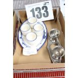 BOX & CONTENTS OF 2 SETS OF EGG CUPS INC. BLUE & WHITE ROYAL DOULTON WITH TRAY & 2 POLISHED METAL