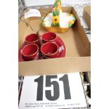 BOX & CONTENTS OF 6 EGG CAPACITY HOLDER & RED MIDWINTER 5-PIECE EGG CUP SETS COMPRISING 4 CUPS &