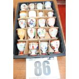 TRAY & CONTENTS OF 20 JAPANESE & CHINESE PEDESTAL EGG CUPS.