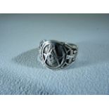 Silver gents masonic style ring