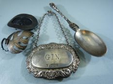Small collection of silver to include Which leaf brooch, Hallmarked silver GIN label, spoon and