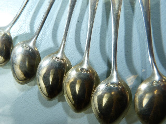 Set of six silver (800) teaspoons, approx total weight 50.1g - Image 4 of 4