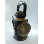 B.R (W) Railway hand lamp with large clear glass lense to front.