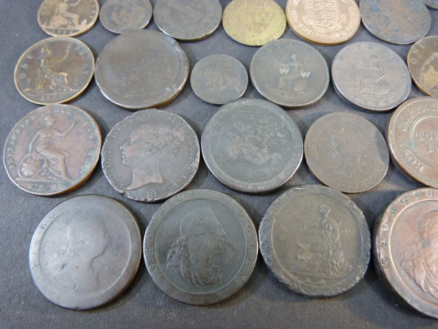 Collection of early coinage to include Cartwheel pennies - Image 2 of 5