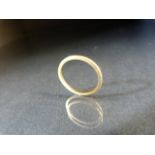 22ct gold wedding band - approx weight - 1.9g