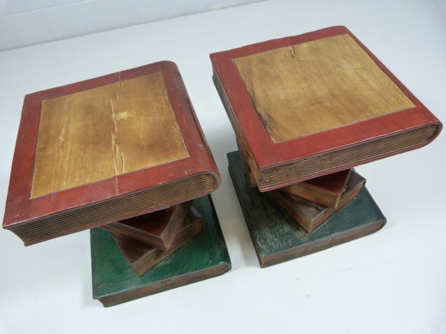 Pair of bedsides in the form of stacking books - Image 3 of 7