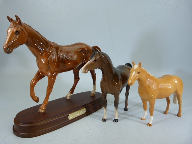 Royal Doulton 'My First Pony' on plinth along with two Beswick model horses