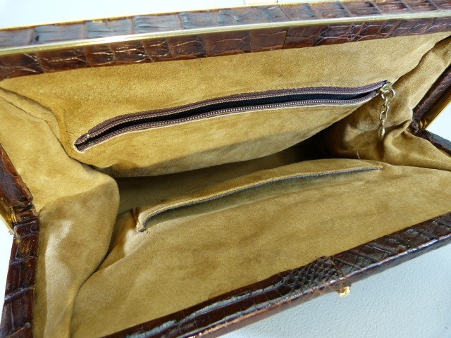 Three vintage handbags to include a Riviera Bag (made in England), a Corbeau handbag that converts - Image 7 of 7