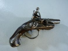 Flintlock miniature pistol with canon style barrel for a lady or boy, overall length approx 12cm