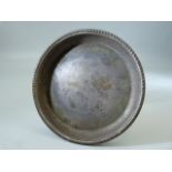Hallmarked silver dish, makers mark T&S (total weight approx 92g)
