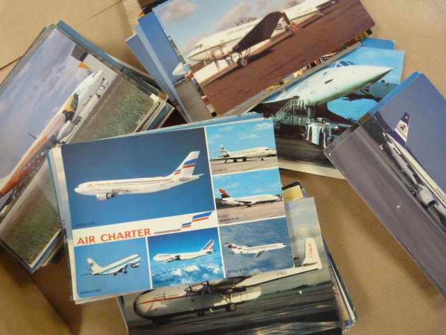 650+ Aircraft & Airport Postcards: Dating from the late 1940's to present day Approx 160 Airline - Image 2 of 6