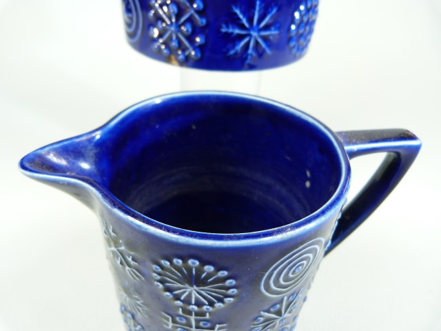 Two Small Blue Portmeirion jugs - Image 2 of 5