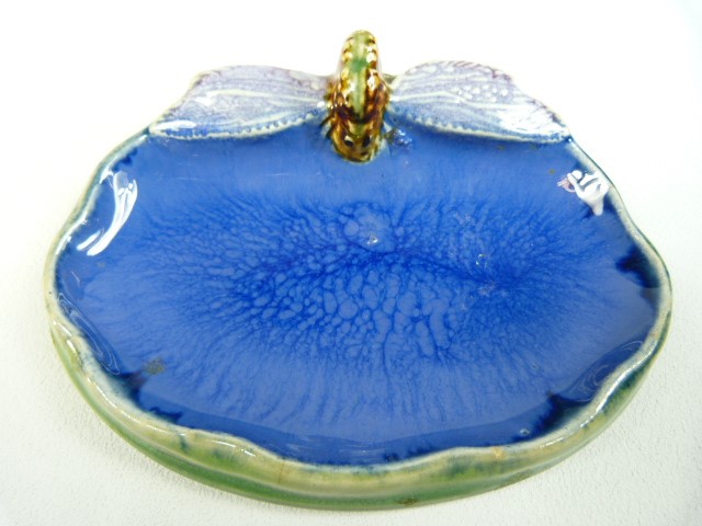 Royal Doulton Dish decorated with a Dragon Fly for the Proprietors of Wrights Coaltar Soap - Image 4 of 4