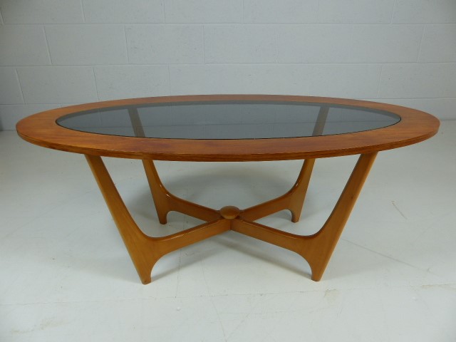 Retro oval coffee table with glass top