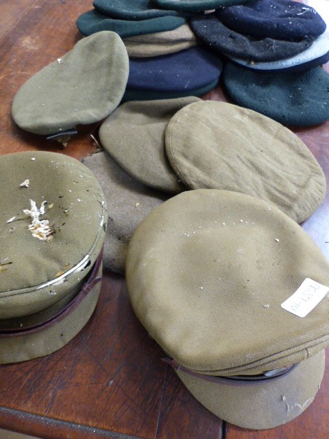 MILITARIA - Collection of military flat caps