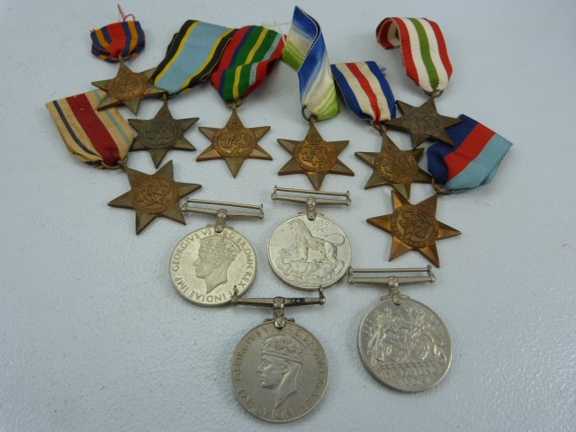 Medals: Defence medals/ war medals and eight various stars, some with ribbons, all plain/ not