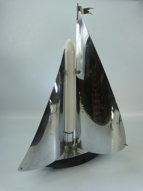 Vintage light in the form of a chrome ship - Image 4 of 6