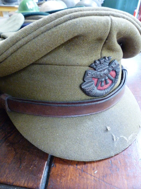 MILITARIA - Collection of military flat caps - Image 2 of 5