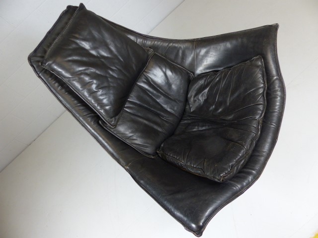 Mid Century large pointed black leather chair on wooden base - Image 3 of 4