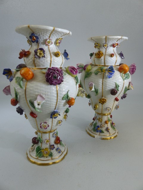 Meissen pair of 19th century floral encrusted urns. Also decorated with fruits. Both with Meissen - Image 4 of 8
