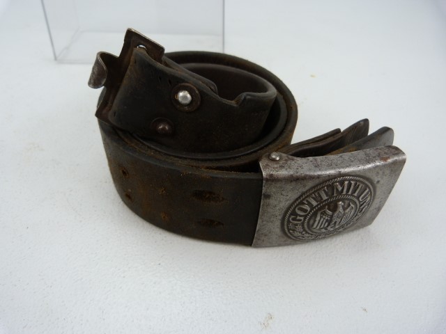 German Second World War Third Reich leather belt and buckle, with metal buckle embossed ' Gott - Image 3 of 3