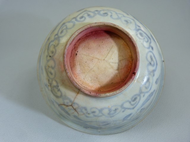 Vietnamese Burial ware bowl along with two Chinese blue and white bowls - Image 10 of 10