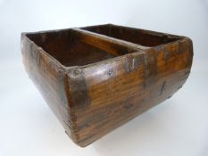 Metal bound square trug with handle