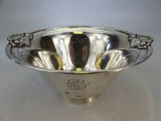 Tiffany & Co. Sterling Silver bowl with shell handles (diam approx 25cm) Approx weight - 283.6 g