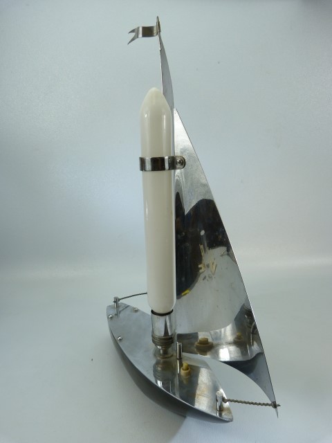 Vintage light in the form of a chrome ship - Image 5 of 6