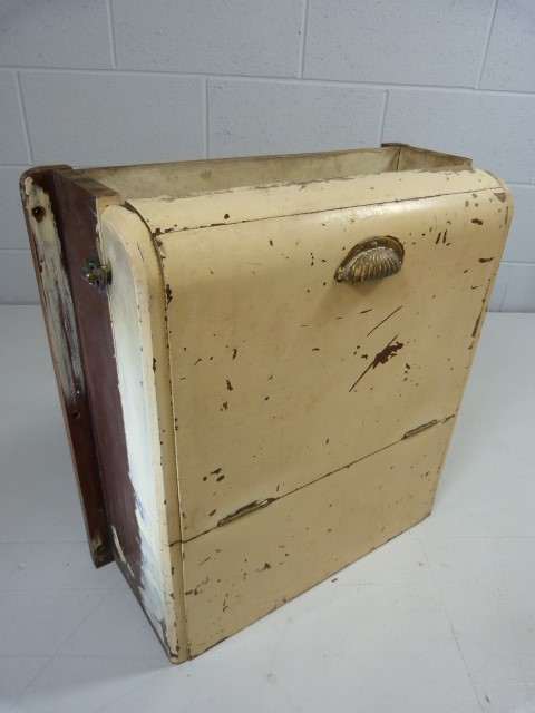 Unusual folding Railway Carriage sink. Sink folds down in wooden box to reveal taps and other - Image 5 of 7