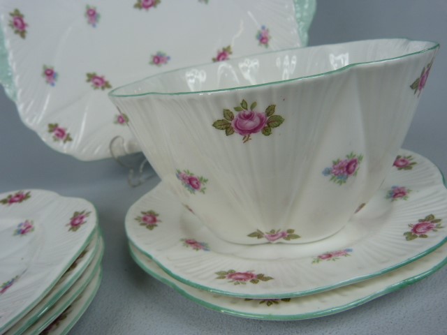 Shelley part sets - plates. to include a Large Sugar Bowl in the Rosebud pattern. - Image 3 of 4