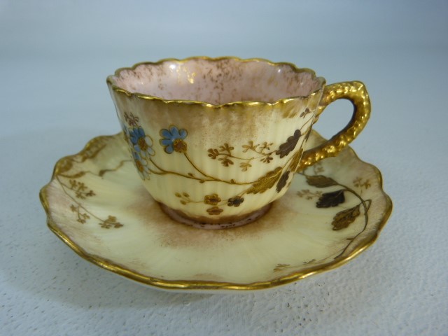 Tea for two Dresden service comprising of two tea cups, saucers, and plates, green with floral - Image 6 of 7