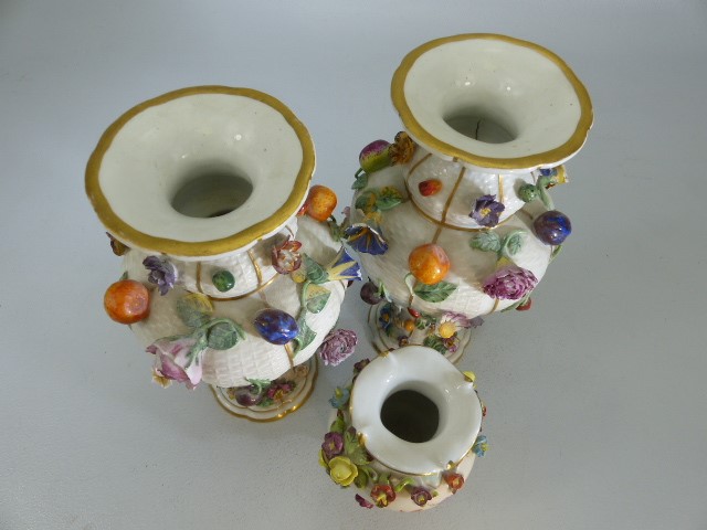 Meissen pair of 19th century floral encrusted urns. Also decorated with fruits. Both with Meissen - Image 2 of 8