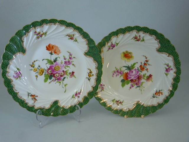 Tea for two Dresden service comprising of two tea cups, saucers, and plates, green with floral - Image 2 of 7