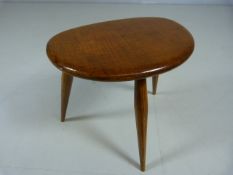 Ercol blonde pebble table (small)