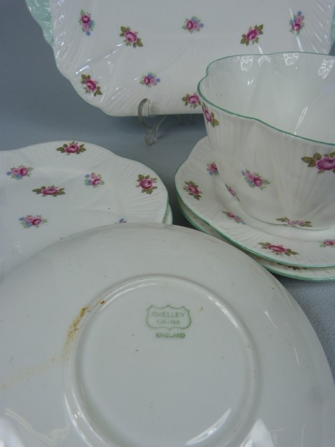 Shelley part sets - plates. to include a Large Sugar Bowl in the Rosebud pattern. - Image 2 of 4