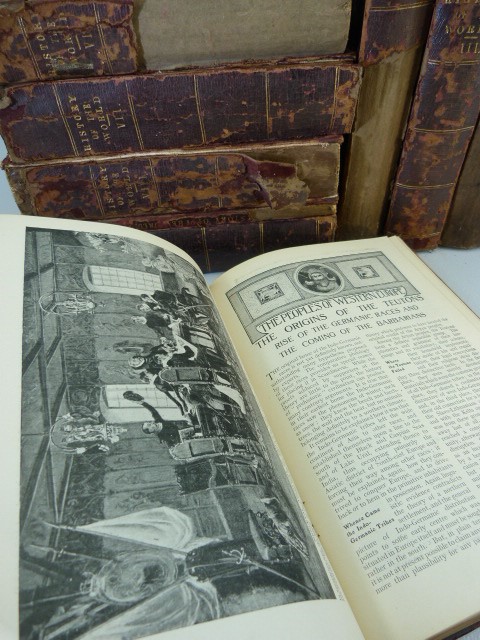 Harmsworth History of the World. 8vo. All bound with calf leather spine and cloth frontispieces. - Image 4 of 4