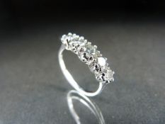 18ct Five Stone brilliant cut Diamond ring of approx 1.2cts