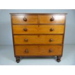 Antique mahogany chest of 5 drawers