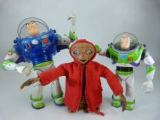 Vintage Toys to include 2 figures of Buzz Lightyear and an E.T Model.