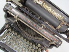 Underwood vintage type writer