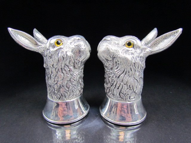 Pair of condiments in the form of rabbits with glass eyes stamped 800 - Image 2 of 5