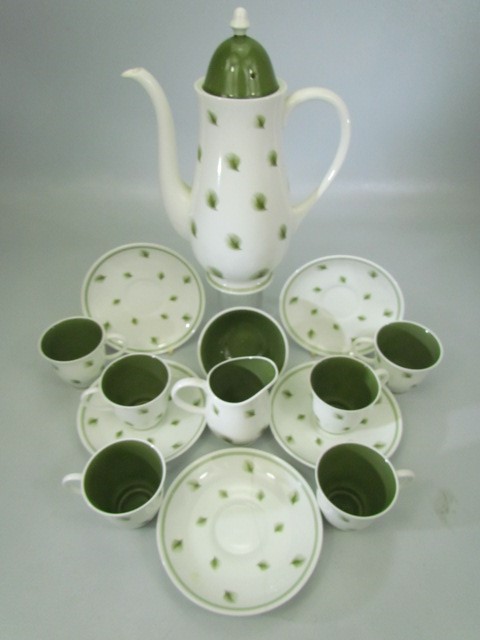 Susie Cooper part tea service 'Whispering Grass' - Image 3 of 5