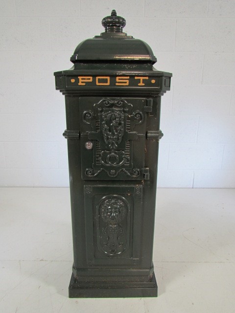 Large Green reproduction Post Box