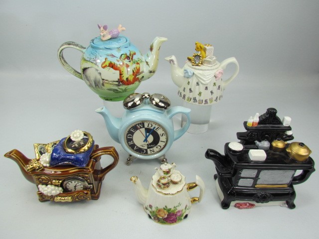 Ornamental collector teapot to include four Cardew Teapots, Royal Albert Country roses and one - Image 2 of 2